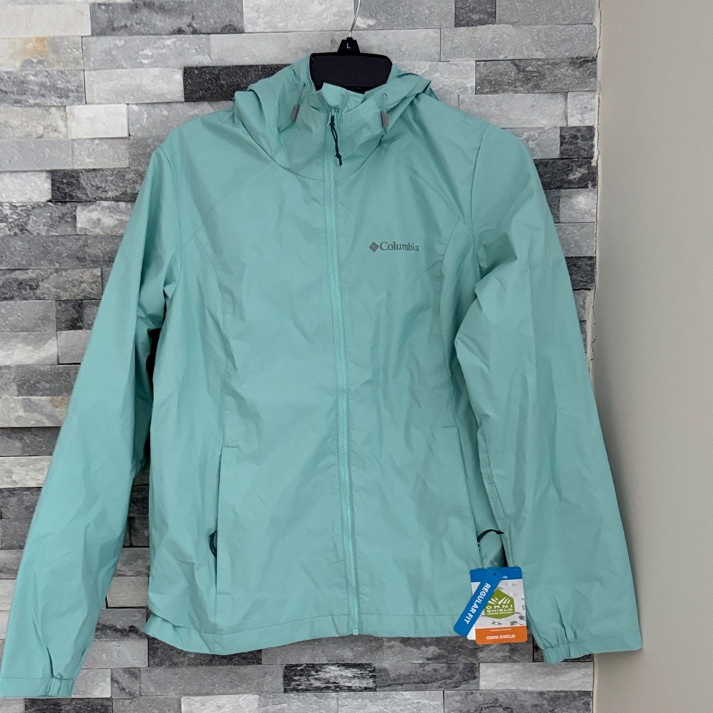 New Columbia women's rain jacket